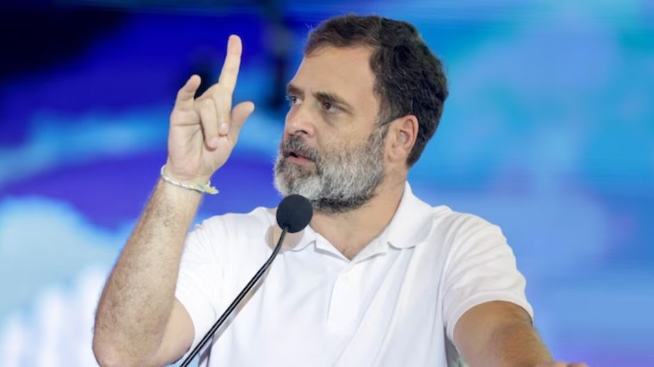Congress leader Rahul Gandhi compares Members of Parliament with idols in temple with 'no power' Congress leader Rahul Gandhi compares Members of Parliament with idols in temple with 'no power'