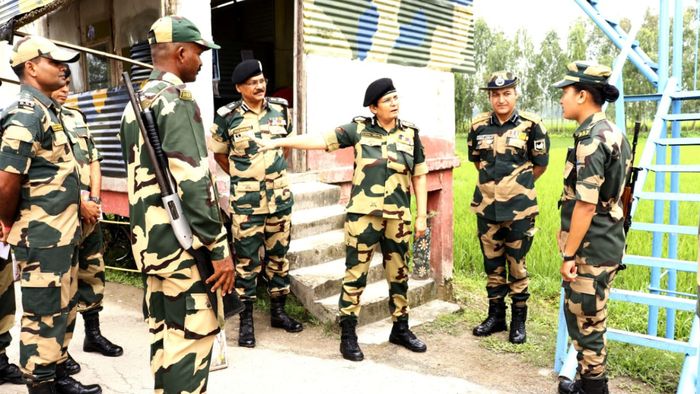 ADG BSF reviews operational preparedness along Indo-Bangladesh international border