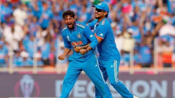 Pakistan's innings in the highly awaited ICC Men's World Cup match ended at 191 runs.