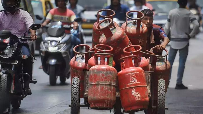 LPG cylinder prices slashed by Rs 100 for Ujjwala beneficiaries, now priced at Rs 600