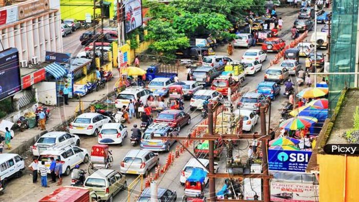 The traffic police in Guwahati have issued a notification today announcing restrictions in the movement of traffic in parts of the city during the period of Durga Puja.