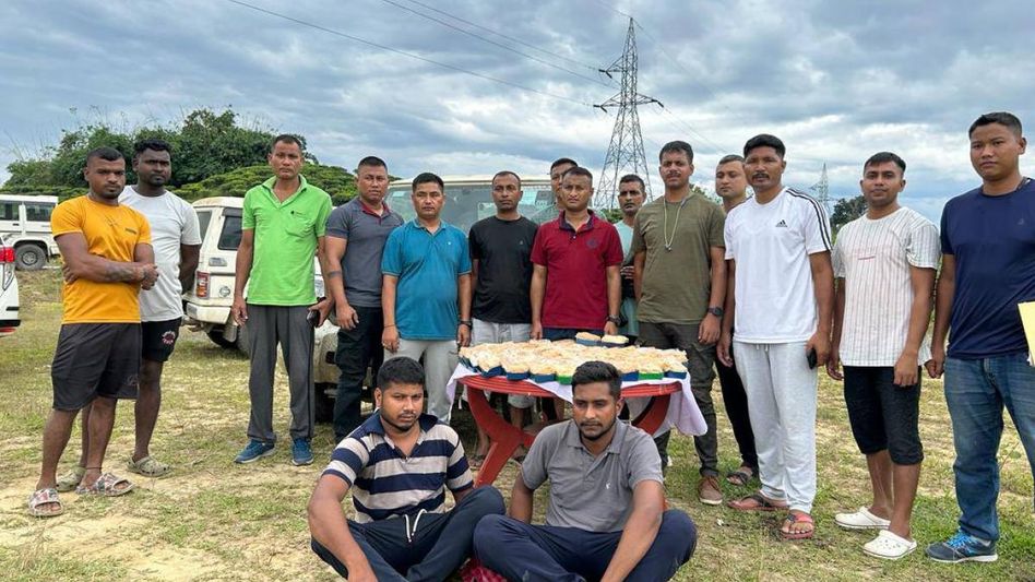 Assam: 1.1 kilos of suspected heroin seized in Karimganj Assam: 1.1 kilos of suspected heroin seized in Karimganj