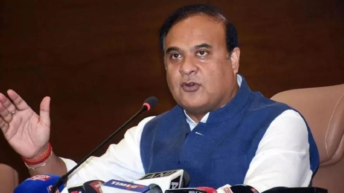 Assam government disburses Rs 9000 each to one lakh beneficiaries for toilet construction