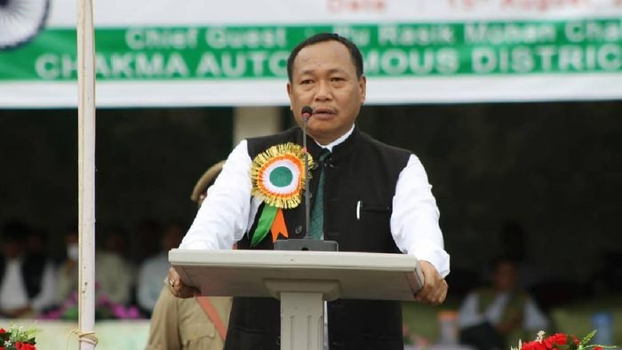 CADC CEM Rasik Mohan Chakma (In pic) and 15 others have resigned from Mizo National Front