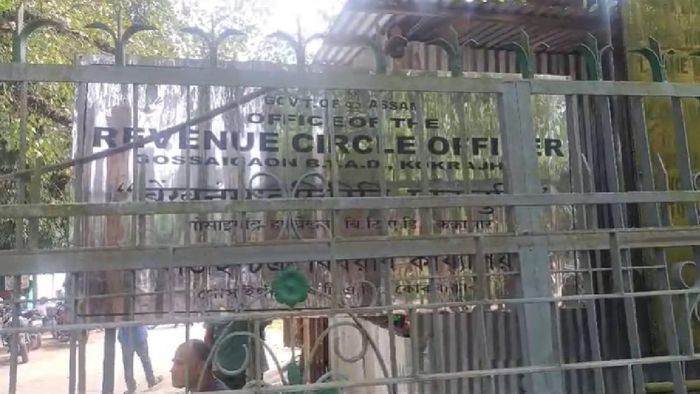 Lat Mandals arrested on corruption charges