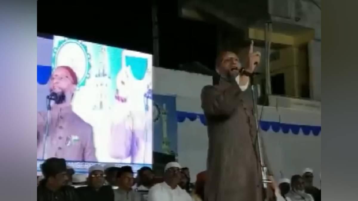 AIMIM chief Asaduddin Owaisi speaking at a public meet in Hyderabad on Israel-Palestine conflict