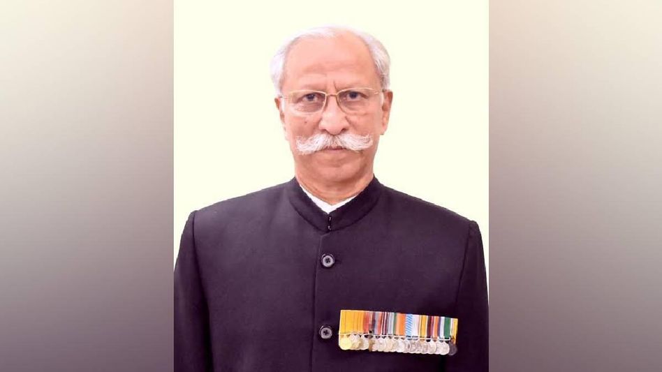 Arunachal Governor KT Parnaik interacts with troops in West Kameng district Arunachal Governor KT Parnaik interacts with troops in West Kameng district