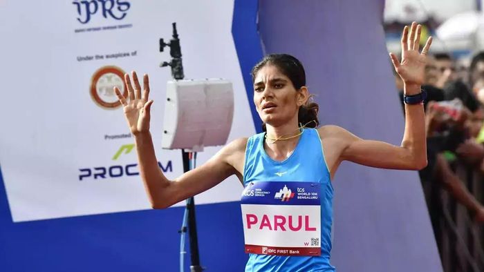 Asian Games 2023 : Parul Chaudhary strikes Gold in women's 5000m final