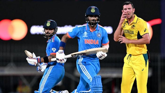 India defeats Australia by 6 wickets in ODI world cup
