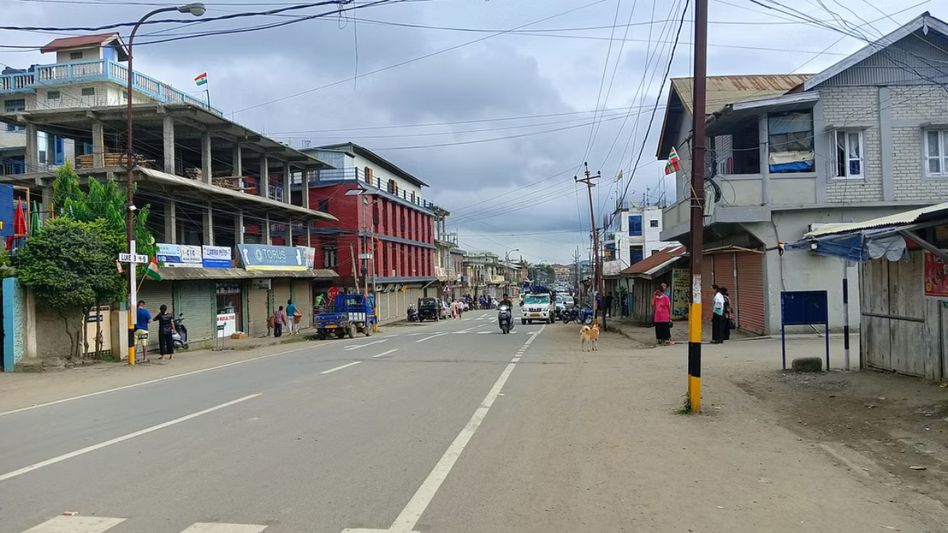 Manipur violence: Tribal body to end indefinite shutdown in Churachandpur district today Manipur violence: Tribal body to end indefinite shutdown in Churachandpur district today