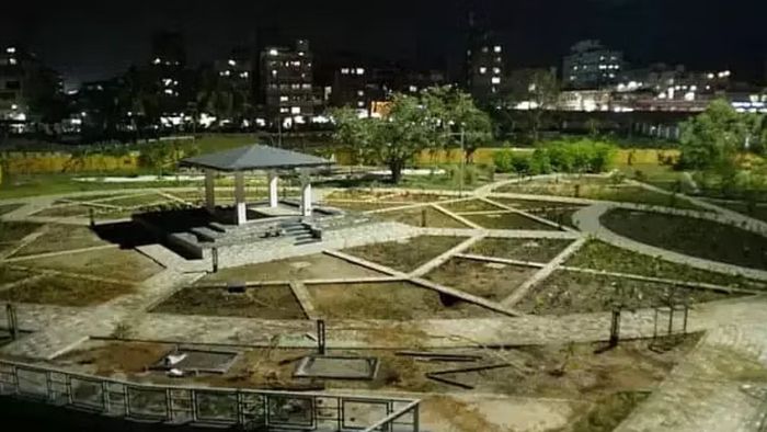 AIPC expresses concerns over converting prime commercial space into a botanical garden