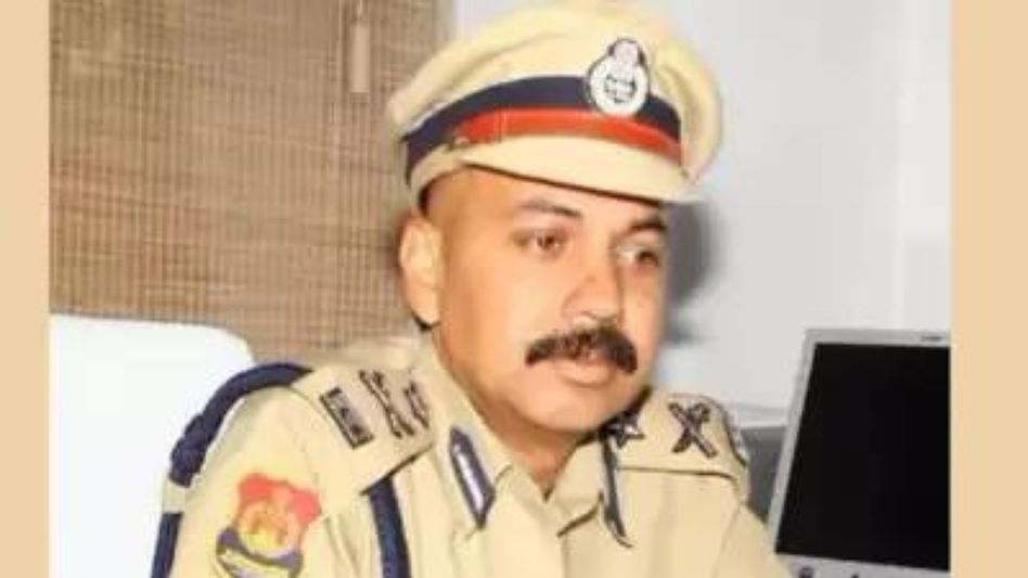 Manipur DGP among 204 police personnel chosen for Home Minister's Special Operation Medal Manipur DGP among 204 police personnel chosen for Home Minister's Special Operation Medal