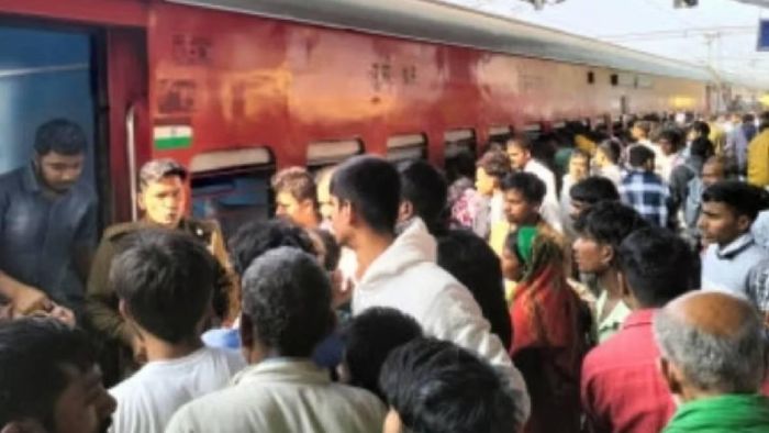 Dibrugarh-bound Avadh Assam Express train engulfed in flames at Bareilly junction