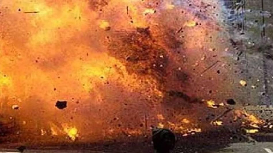 Chhattisgarh: CRPF jawan on election duty injured in IED blast soon after polling began Chhattisgarh: CRPF jawan on election duty injured in IED blast soon after polling began