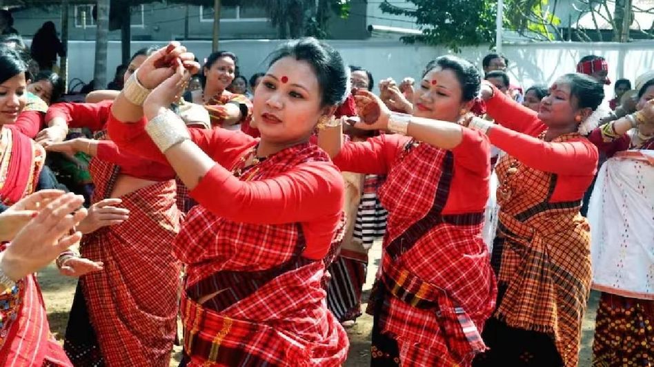Government to soon declare local holiday in 10 districts of Assam on occasion of Ali Ai Ligang: Minister Pijush Hazarika Government to soon declare local holiday in 10 districts of Assam on occasion of Ali Ai Ligang: Minister Pijush Hazarika