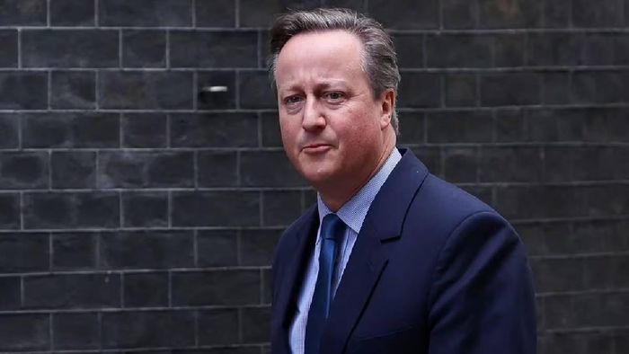 Former UK PM Cameron returns to government as new foreign secretary