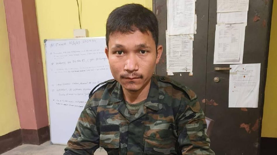 Assam: Active ULFA (I) cadre surrenders in Tinsukia Assam: Active ULFA (I) cadre surrenders in Tinsukia