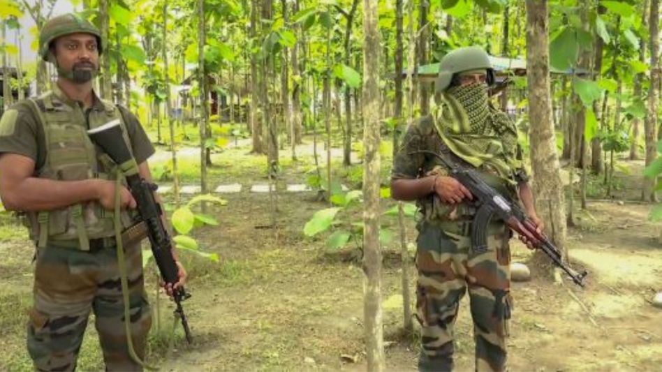 Manipur violence: Three family members of Indian Army soldier abducted by mob in Kangpokpi district Manipur violence: Three family members of Indian Army soldier abducted by mob in Kangpokpi district