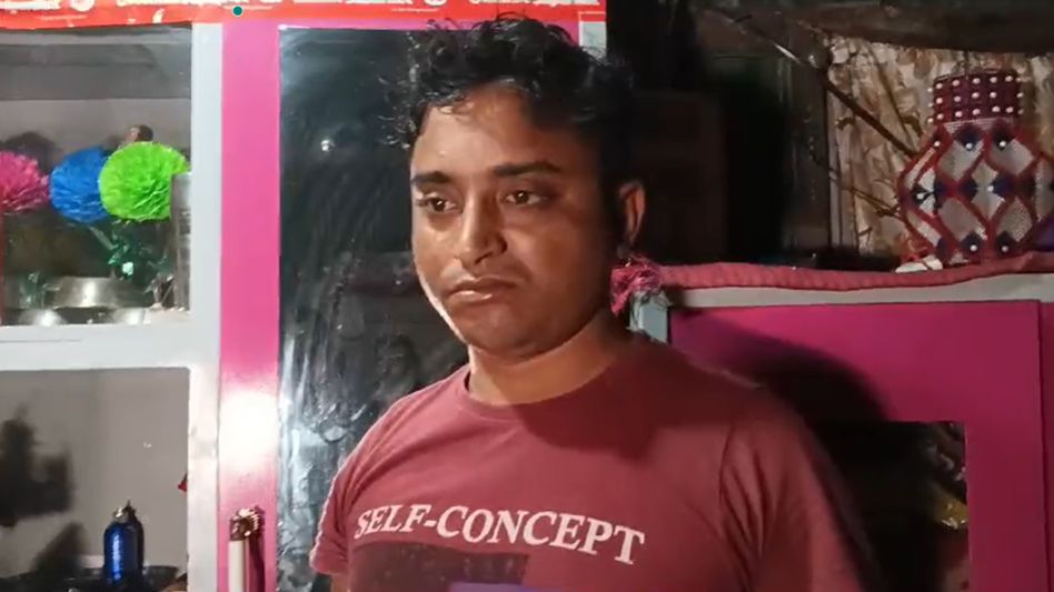 Assam: Notorious drug peddler apprehended in Dhubri, banned cough syrup seized Assam: Notorious drug peddler apprehended in Dhubri, banned cough syrup seized