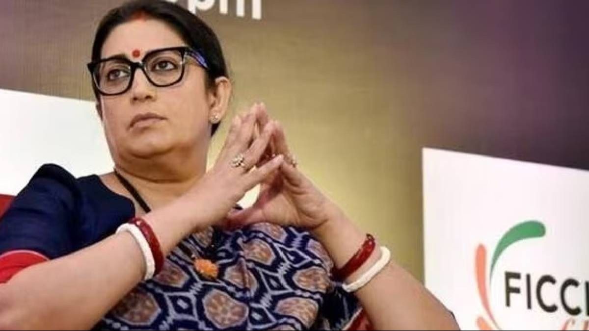 Opposition leaders slam Smriti Irani for ignorance on LGBTQIA+; say "many menstruate"