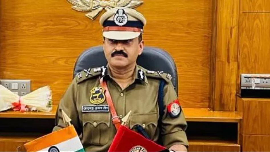 Assam DGP hits back at ULFA-I, says 'violence from banned organisation unacceptable' Assam DGP hits back at ULFA-I, says 'violence from banned organisation unacceptable'