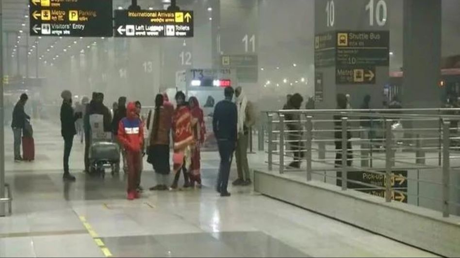 Dense fog hinders operations at Delhi airport, 30 flights delayed Dense fog hinders operations at Delhi airport, 30 flights delayed