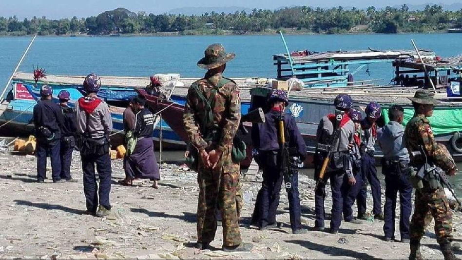 Myanmar: Mass exodus from Mrauk-U, Rakhine following heavy shelling by Junta Myanmar: Mass exodus from Mrauk-U, Rakhine following heavy shelling by Junta