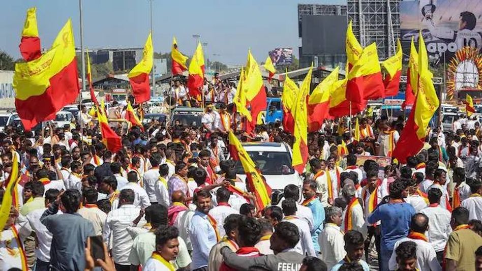 Karnataka: Siddaramaiah warns of action against pro-Kannada vandalisers in Bengaluru Karnataka: Siddaramaiah warns of action against pro-Kannada vandalisers in Bengaluru