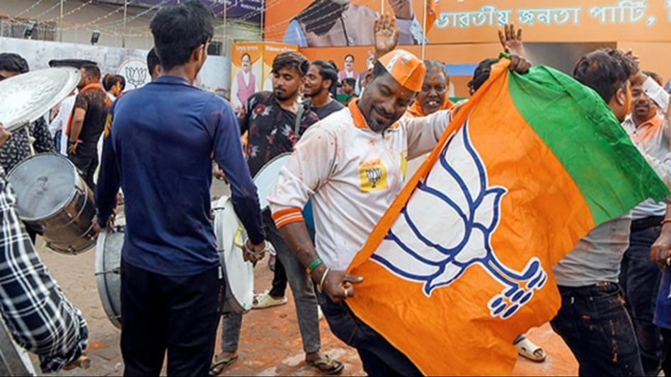 Ahead Lok Sabha election Tripura BJP undergoes reshuffle, CM Manik Saha expresses best wishes Ahead Lok Sabha election Tripura BJP undergoes reshuffle, CM Manik Saha expresses best wishes