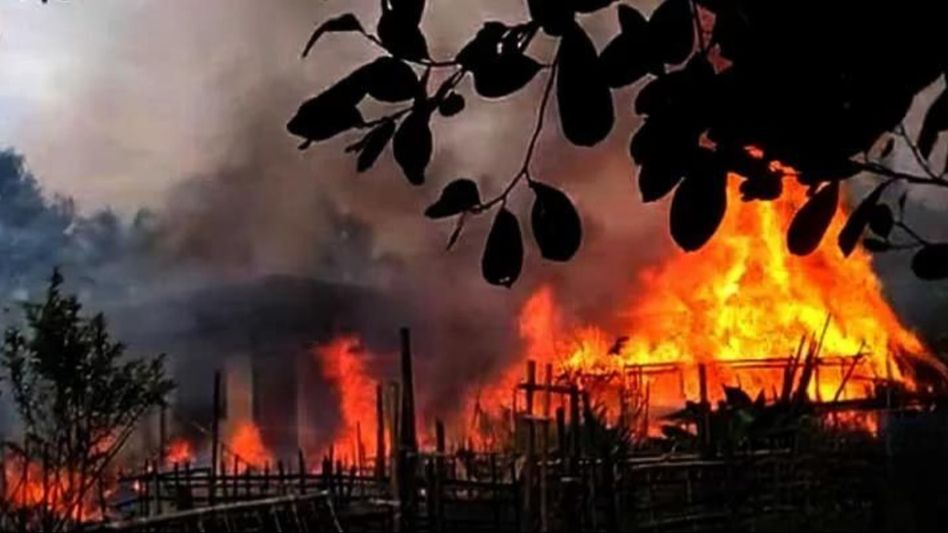 Arunachal Pradesh: 4 houses, granary gutted in fire Arunachal Pradesh: 4 houses, granary gutted in fire