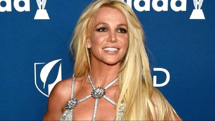 Britney Spears Denies New Album Rumours, Reveals Ghostwriting Career