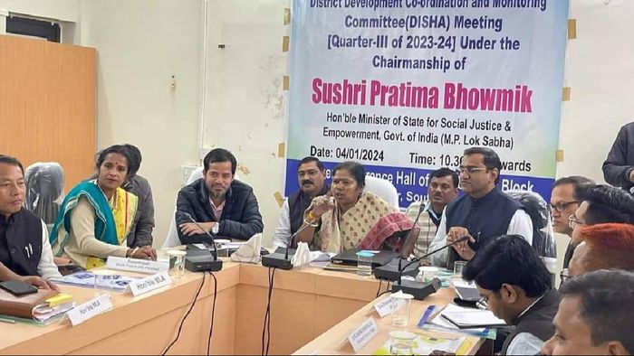 Tripura: Union Minister stresses collaborative approach for effective implementation of welfare schemes in state