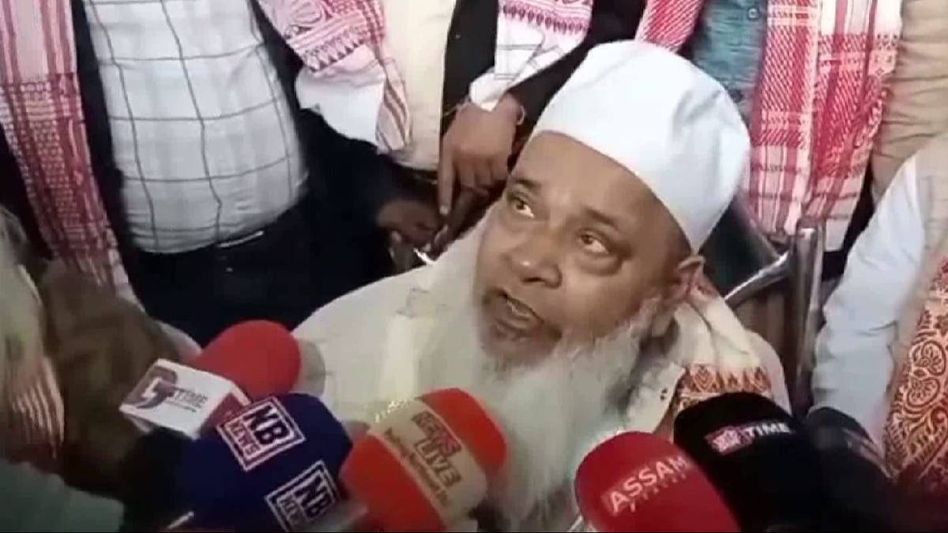 Assam: People will see Rahul Gandhi as a hero, but voting for Congress won't work, says Badruddin Ajmal Assam: People will see Rahul Gandhi as a hero, but voting for Congress won't work, says Badruddin Ajmal