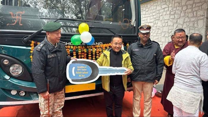 Chief Minister Prem Singh Tamang Inaugurates Ashok-Leyland AC Bus for 1st IRBn Jawans