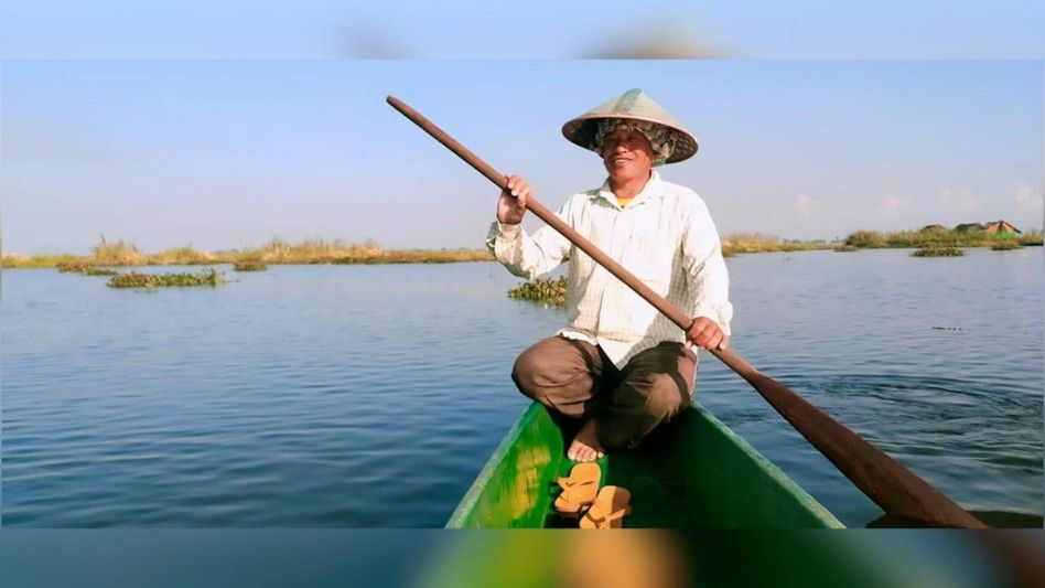 Manipur: Loktak Lake fishermen call for ban on night fishing with LED lights Manipur: Loktak Lake fishermen call for ban on night fishing with LED lights