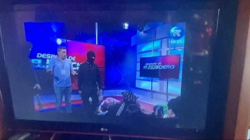 Armed militia storm onto live television set in Ecuador after state of emergency declared in country Armed militia storm onto live television set in Ecuador after state of emergency declared in country