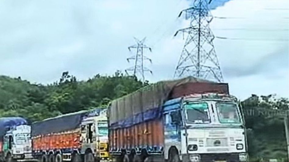 Maharashtra: Vehicles from Arunachal with fake IDs transferred and re-registered at Vasai RTO Maharashtra: Vehicles from Arunachal with fake IDs transferred and re-registered at Vasai RTO