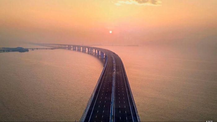 PM Modi Unveils India's Longest Sea Bridge