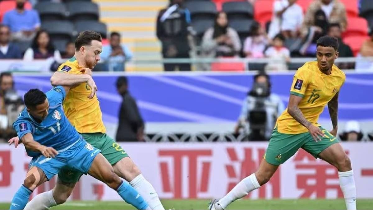 India falls 0-2 to Australia in AFC Asian Cup opener