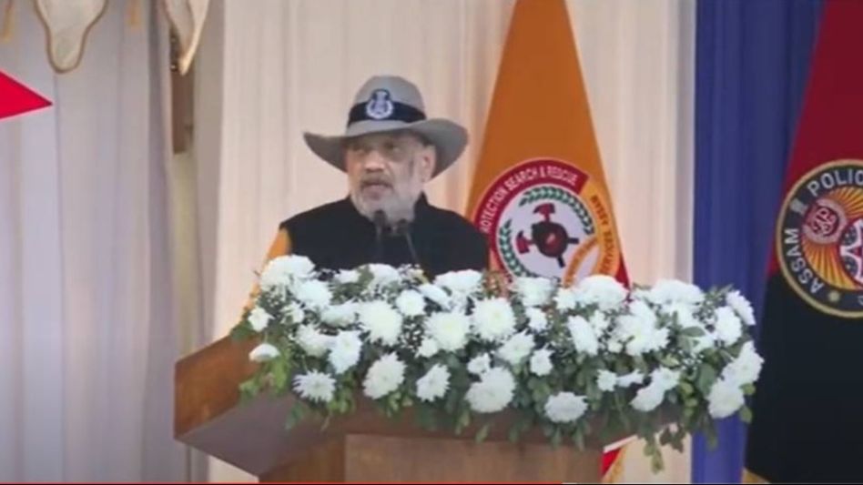 Amit Shah talks of fencing Indo-Myanmar border, restrict movement into India Amit Shah talks of fencing Indo-Myanmar border, restrict movement into India