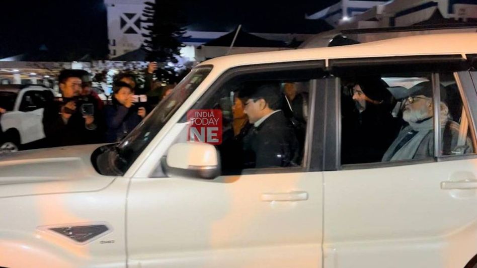 Manipur: 3-member special MHA team meets Meitei organisation, demand for NRC put up Manipur: 3-member special MHA team meets Meitei organisation, demand for NRC put up