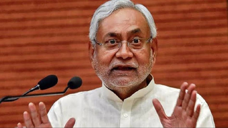 Nitish Kumar to join hands with BJP again, may take oath at 5 PM today Nitish Kumar to join hands with BJP again, may take oath at 5 PM today