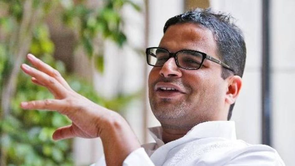 Prashant Kishor predicts JD(U)-BJP alliance in Bihar won't last long Prashant Kishor predicts JD(U)-BJP alliance in Bihar won't last long