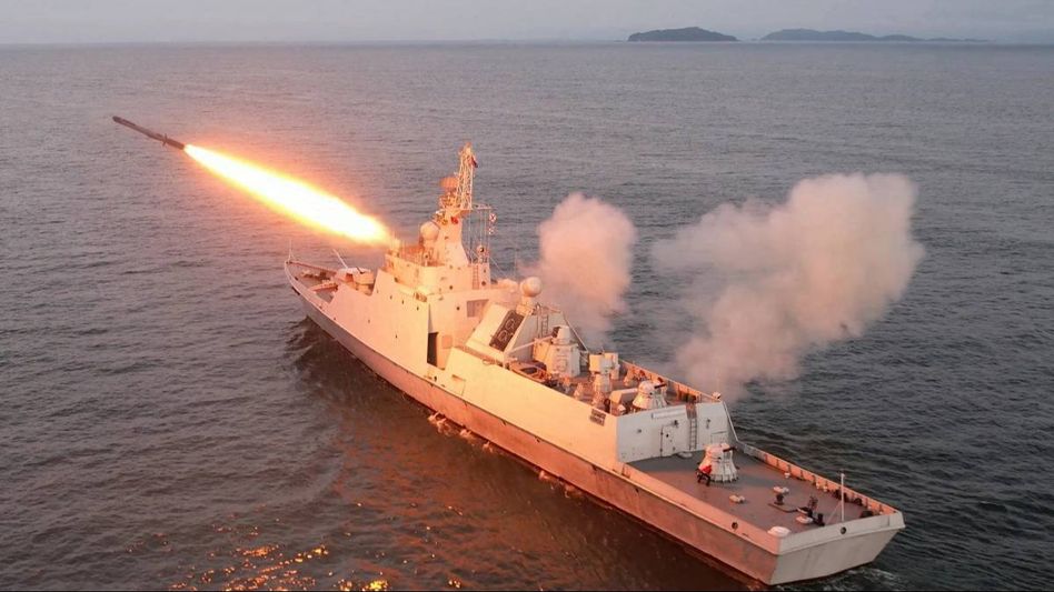 US forces strike Houthi anti-ship cruise missile in Red Sea to secure International waters US forces strike Houthi anti-ship cruise missile in Red Sea to secure International waters