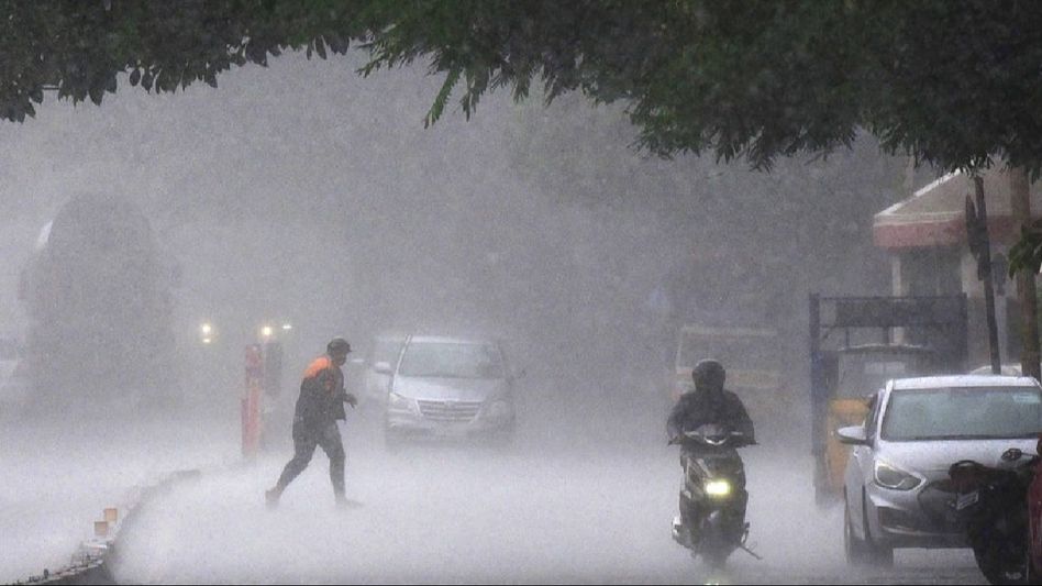 Assam braces for heavy rainfall, yellow alert issued in 10 districts: Meteorological department Assam braces for heavy rainfall, yellow alert issued in 10 districts: Meteorological department