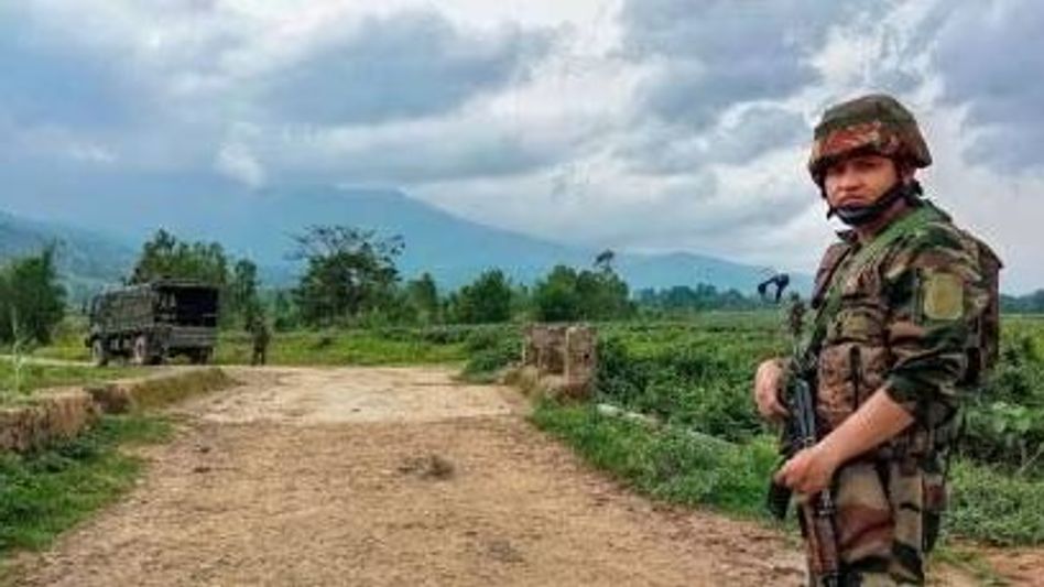 Manipur: Two village volunteers injured in gunfight in Imphal East Manipur: Two village volunteers injured in gunfight in Imphal East