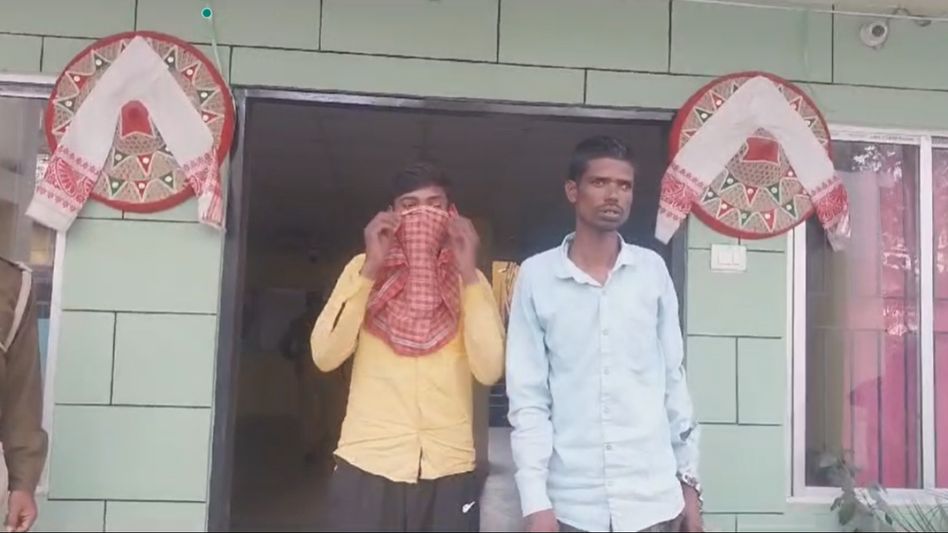 Assam: Gold biscuits worth Rs 2.3 crore seized in Indo-Bangladesh border in Dhubri Assam: Gold biscuits worth Rs 2.3 crore seized in Indo-Bangladesh border in Dhubri