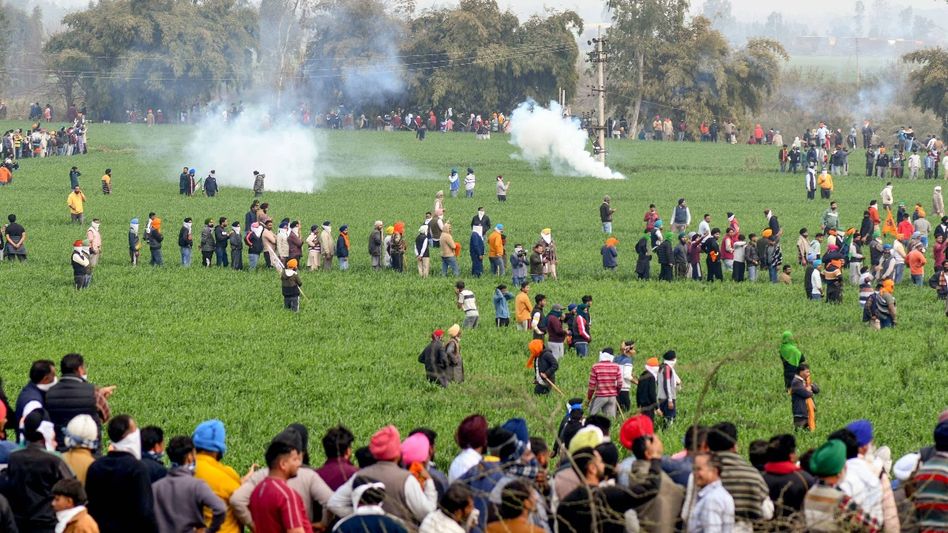 Farmers protest: March halted for night, 60 injured amid chaos at Haryana-Punjab border Farmers protest: March halted for night, 60 injured amid chaos at Haryana-Punjab border