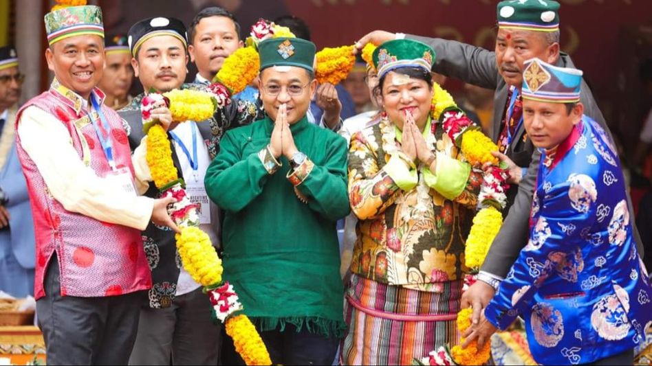 Sikkim CM rejects SDF's 'divide and rule' approach, advocates 'unite and rule' philosophy Sikkim CM rejects SDF's 'divide and rule' approach, advocates 'unite and rule' philosophy