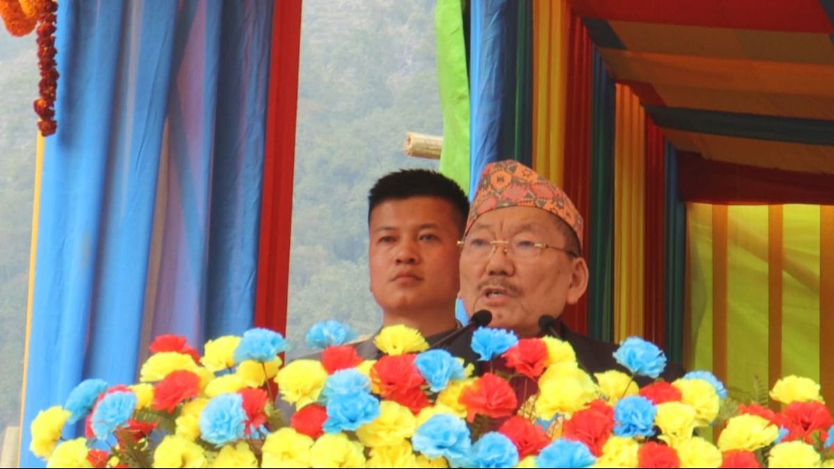 Sikkim: Pawan Chamling pledges to uphold honesty and safeguard state's interests Sikkim: Pawan Chamling pledges to uphold honesty and safeguard state's interests